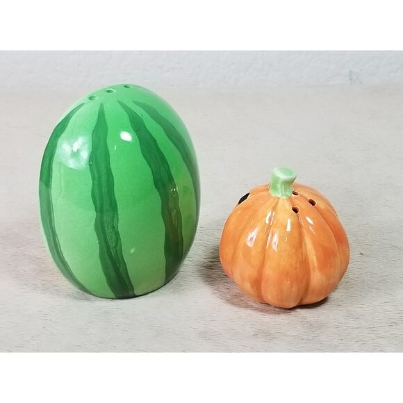 Halloween Pumpkin Salt & Pepper Shakers Watermelon Fruit Ceramic Green Orange - Picture 6 of 13